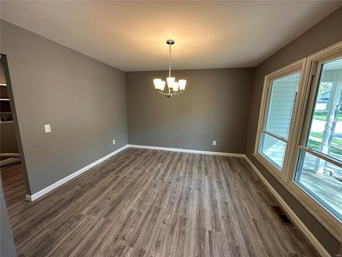 1116 Dutch Mill Dr, Ballwin, MO 63011 photo 2
