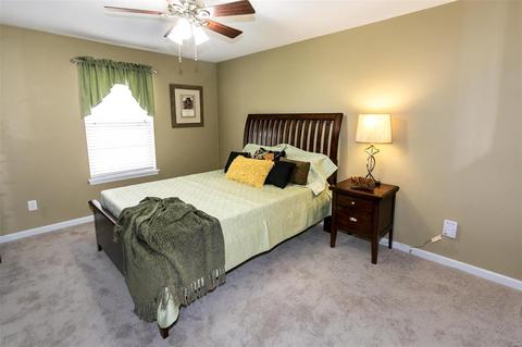4102 Spring River Dr, O'fallon, MO 63368 photo 12