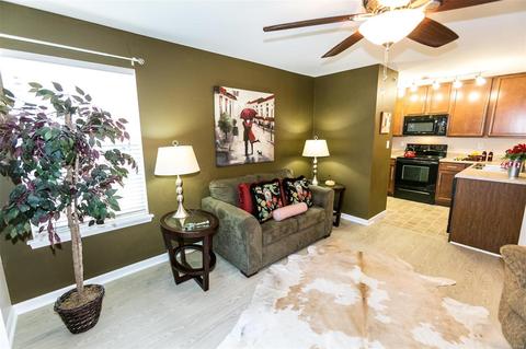 4102 Spring River Dr, O'fallon, MO 63368 photo 3