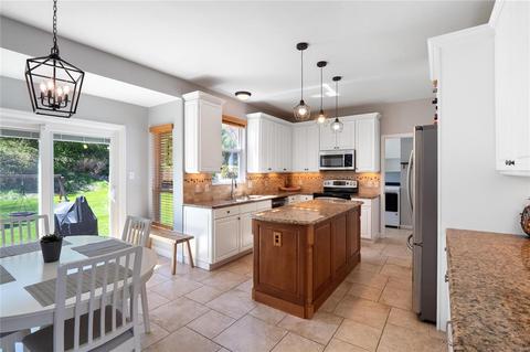 912 Kiefer Trails Dr, Ballwin, MO 63021 photo 15