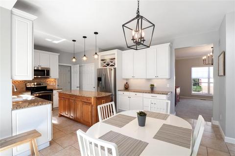 912 Kiefer Trails Dr, Ballwin, MO 63021 photo 14