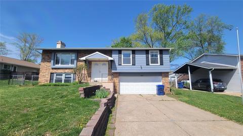 897 Napoli Dr, Ballwin, MO 63021 photo 1