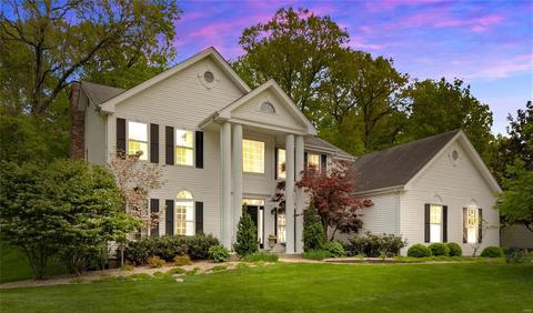 17721 Wilding Place Dr, Wildwood, MO 63005