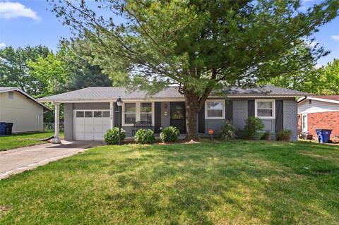 4368 Varano Dr, Florissant, MO 63033