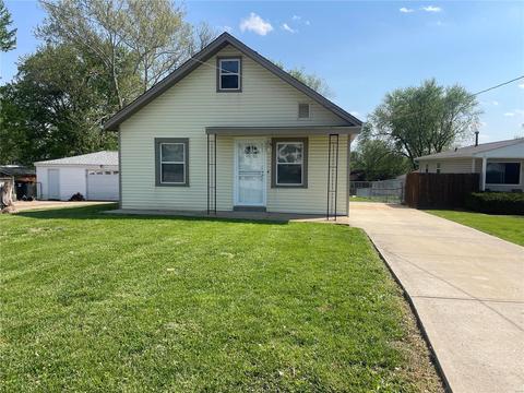 10530 Maddox Pl, Saint Louis, MO 63114