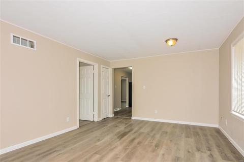 1508 Akron Dr, Saint Louis, MO 63137 photo 5