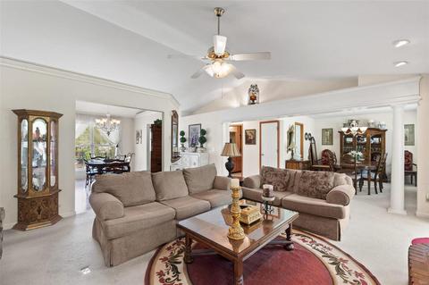 719 Loretta Dr, O'fallon, MO 63366 photo 5