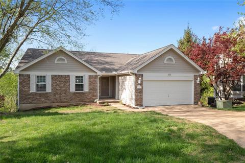 535 Steepleton Ct, Ballwin, MO 63021 photo 3
