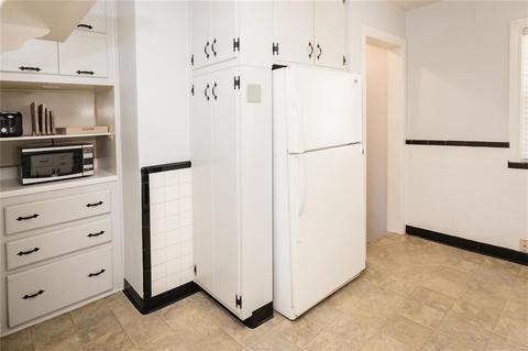 1230 N Sappington Rd N, Saint Louis, MO 63122 photo 10