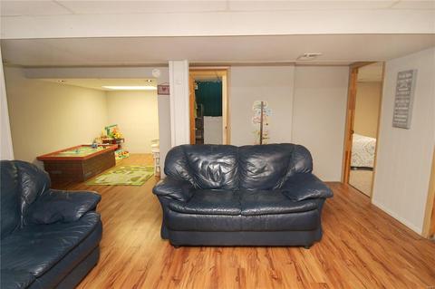 5100 Deville Ave, Shrewsbury, MO 63119 photo 17