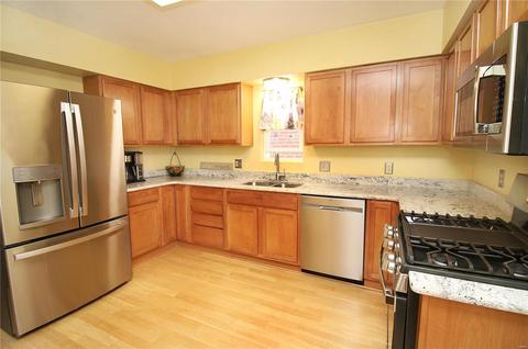 5100 Deville Ave, Shrewsbury, MO 63119 photo 8