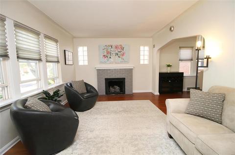5100 Deville Ave, Shrewsbury, MO 63119 photo 4