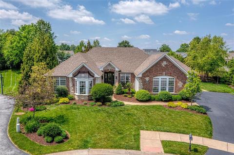 1880 Spring Mill Crk, Saint Charles, MO 63303