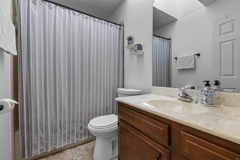 853 Spring Hill Farm Dr, Ballwin, MO 63021 photo 23