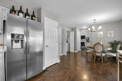853 Spring Hill Farm Dr, Ballwin, MO 63021 photo 15