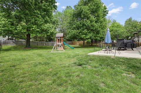 853 Spring Hill Farm Dr, Ballwin, MO 63021 photo 27