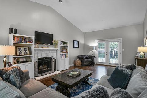 853 Spring Hill Farm Dr, Ballwin, MO 63021 photo 6