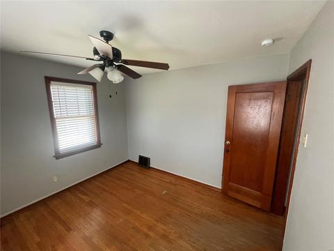 121 S Dade Ave, Saint Louis, MO 63135 photo 4