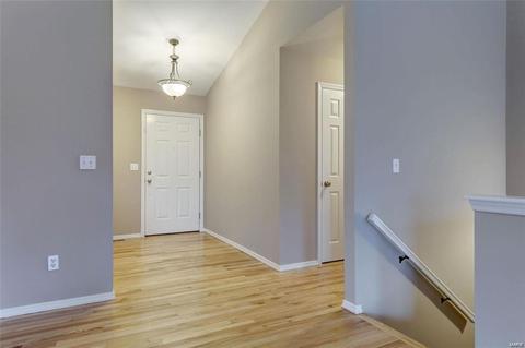 2707 Brook Meadow Ln, O'fallon, MO 63368 photo 3