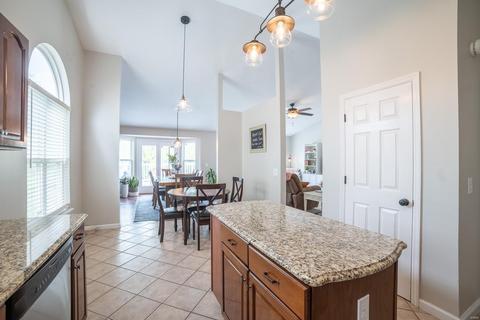 645 Fox Hill Estates Dr, Manchester, MO 63021 photo 6