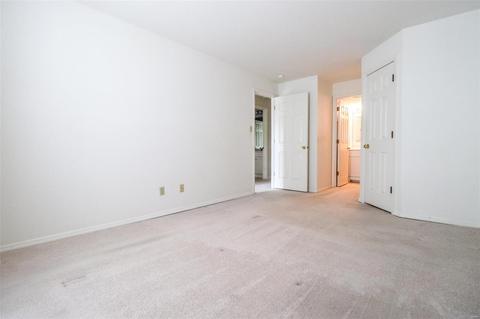 1335 Crossings Ct #A, Ballwin, MO 63021 photo 10