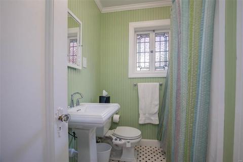 8024 Gannon Ave, Saint Louis, MO 63130 photo 27