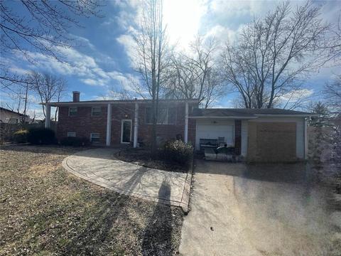 4 Reece Dr, O'fallon, MO 63366 photo 1