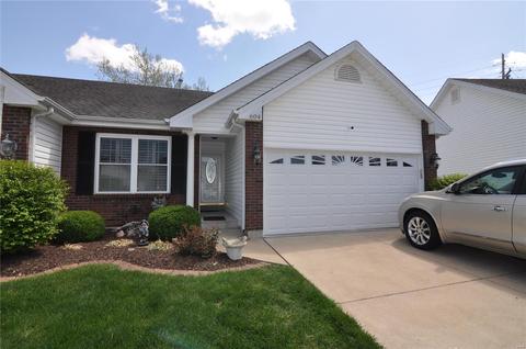 604 Grayhawk Cir, Wentzville, MO 63385