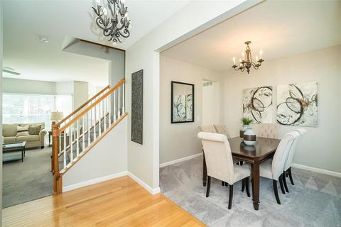 1307 Avondale Spring Dr, O'fallon, MO 63368 photo 7