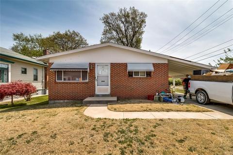 2 Blakemore Pl, Saint Louis, MO 63121 photo 16