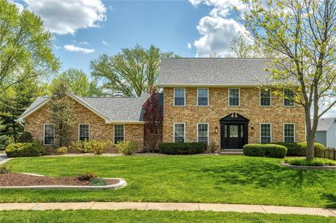 172 Log Hill Ln, Ballwin, MO 63011 photo 1