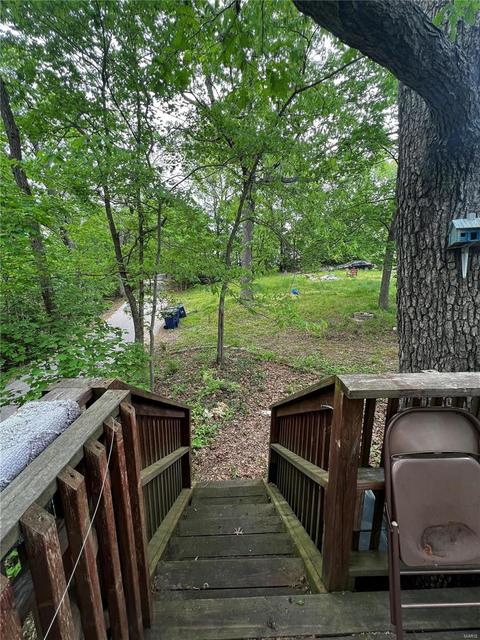 378 Crest Dr, Ballwin, MO 63021 photo 6