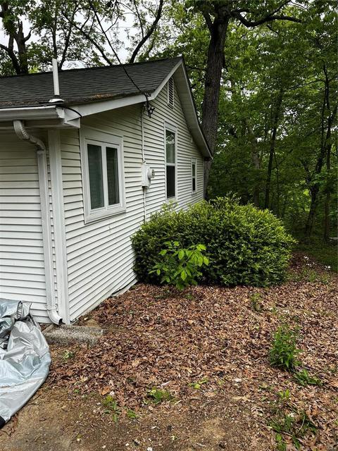 378 Crest Dr, Ballwin, MO 63021 photo 3