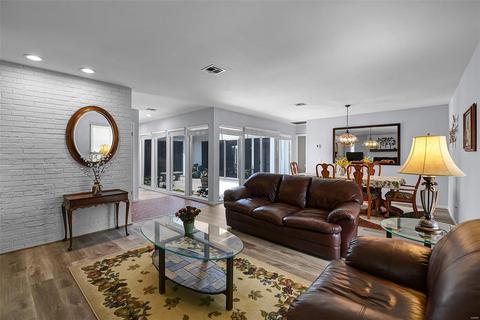 17 Cool Meadows Dr, Ballwin, MO 63011 photo 5