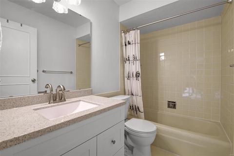 17 Cool Meadows Dr, Ballwin, MO 63011 photo 18