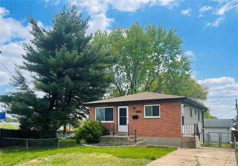 7910 Waddell Ave, Saint Louis, MO 63125