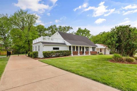 11510 Big Bend Rd, Saint Louis, MO 63122