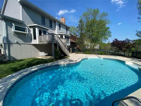 1242 Chavaniac Dr, Ballwin, MO 63011 photo 13