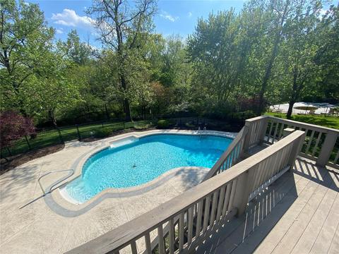 1242 Chavaniac Dr, Ballwin, MO 63011 photo 15