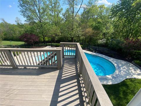 1242 Chavaniac Dr, Ballwin, MO 63011 photo 4
