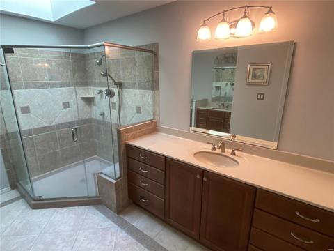1242 Chavaniac Dr, Ballwin, MO 63011 photo 45
