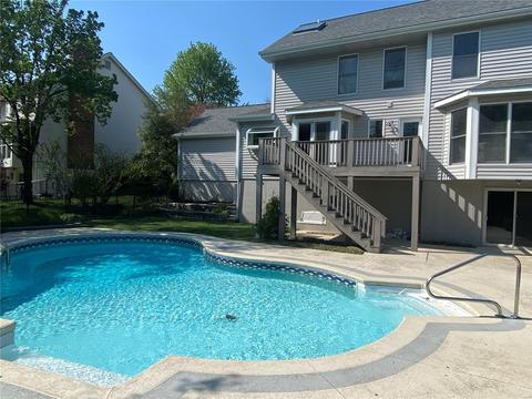 1242 Chavaniac Dr, Ballwin, MO 63011 photo 10