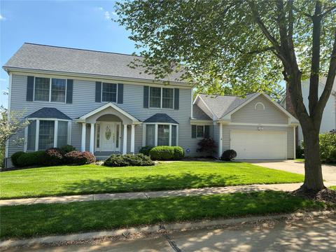 1242 Chavaniac Dr, Ballwin, MO 63011 photo 1