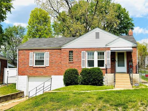 619 Rochester Dr, Saint Louis, MO 63125