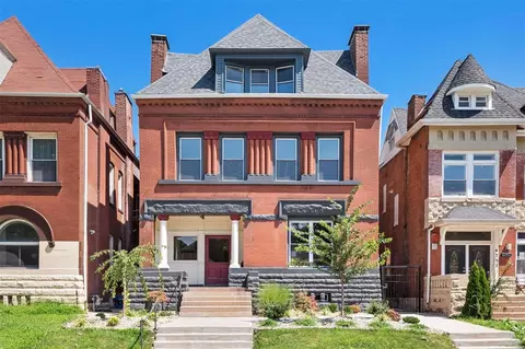 4253 Washington Blvd #A, Saint Louis, MO 63108