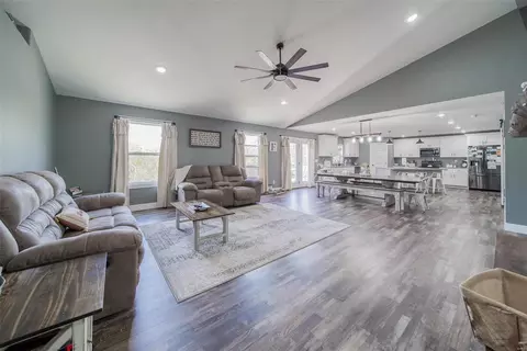 11745 Private Drive 8247, Rolla, MO 65401 photo 1
