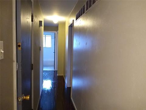 4040 Esseldale, Saint Ann, MO 63074 photo 7