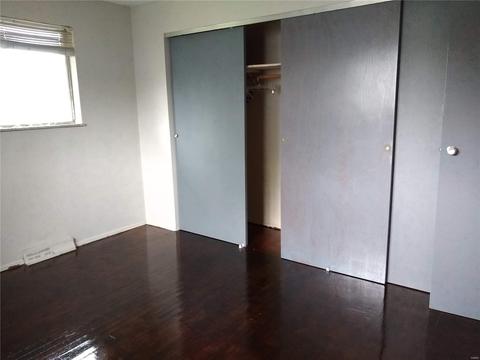 4040 Esseldale, Saint Ann, MO 63074 photo 8