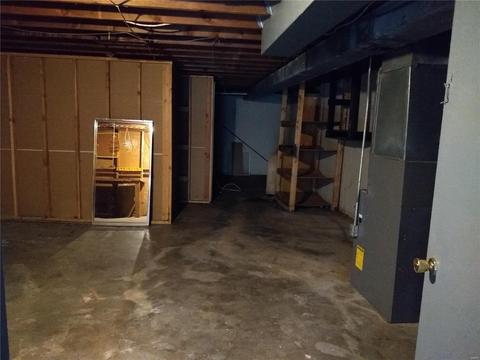 4040 Esseldale, Saint Ann, MO 63074 photo 13