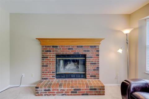 1332 Bryan Valley Dr, O'fallon, MO 63366 photo 8